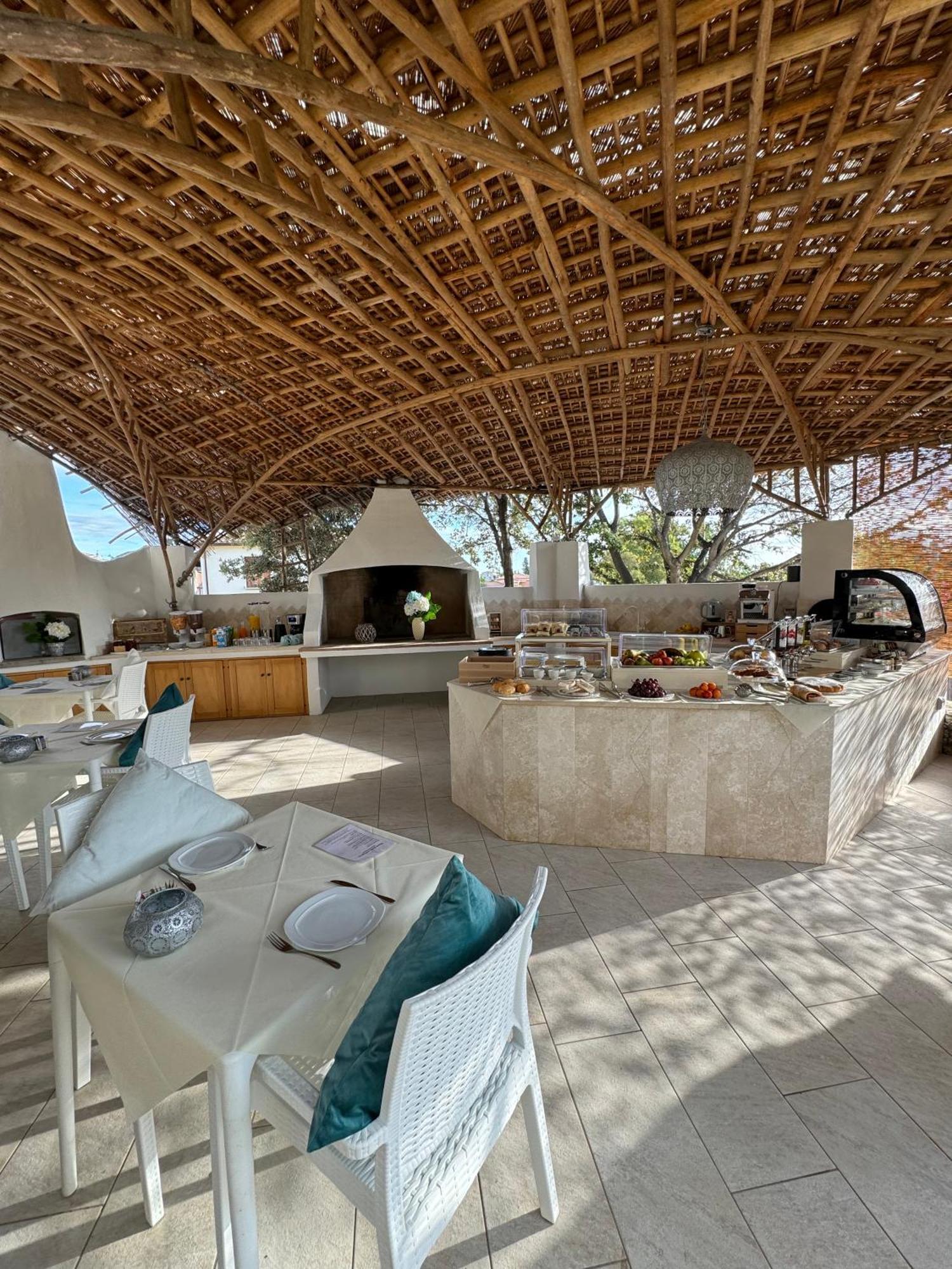 Hypnos Boutique Hotel San Teodoro  Ngoại thất bức ảnh