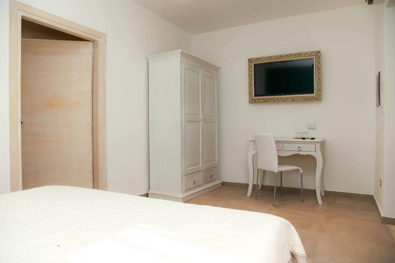 Hypnos Boutique Hotel San Teodoro  Ngoại thất bức ảnh